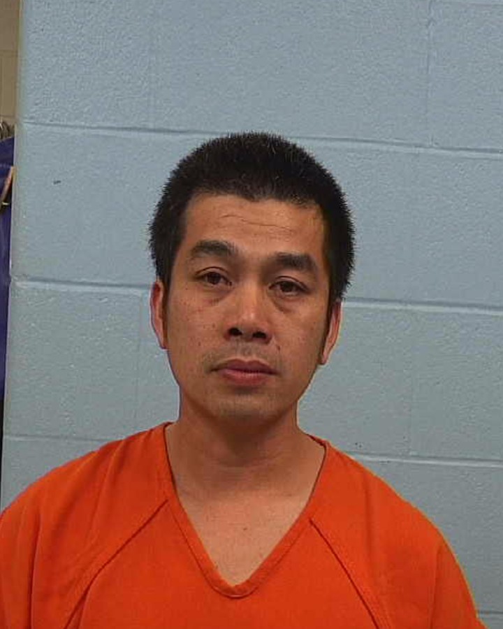 Vo, Phi Minh booking photo