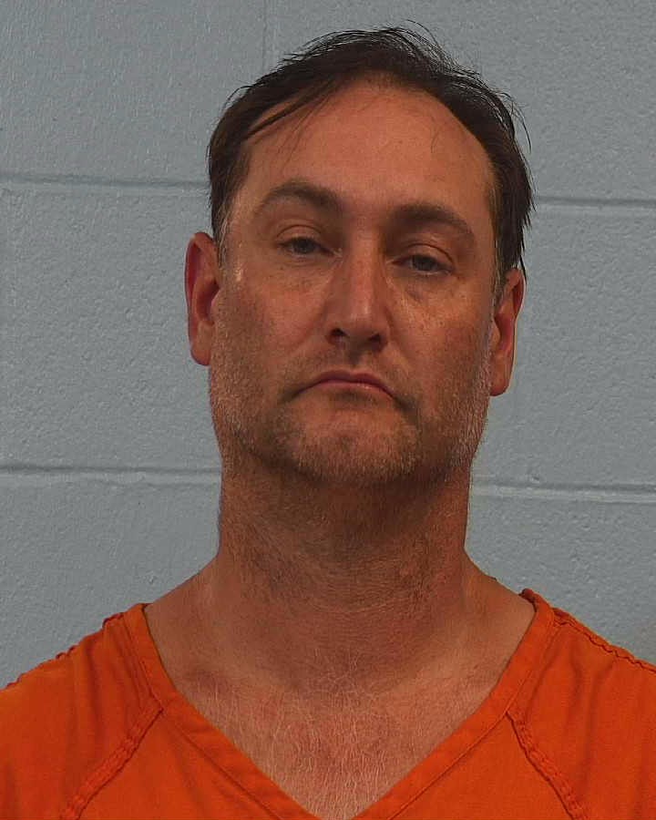 Raypole, Kevin Beach booking photo