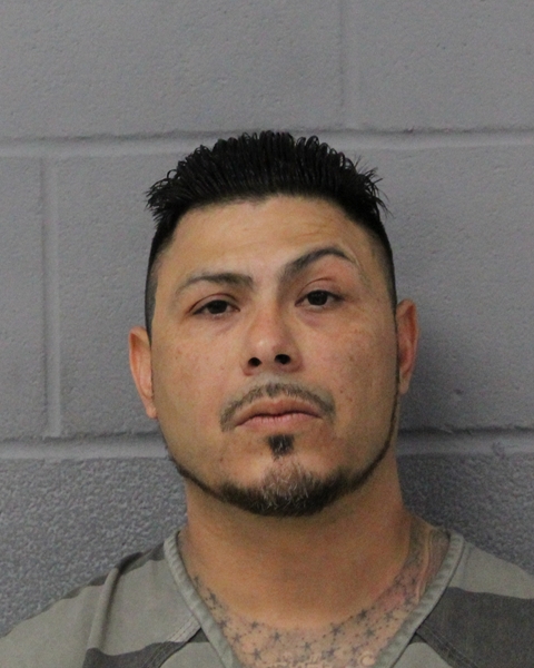 JONATHAN MARTINEZ booking photo