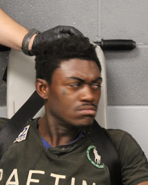 DAVONDRE LEE booking photo