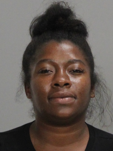 Perry-Mundine, Shemira Marie booking photo