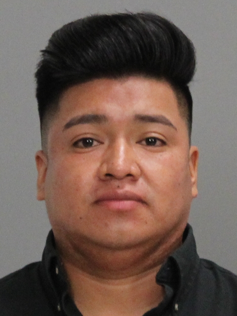 Az Cuc, Juan Luis booking photo