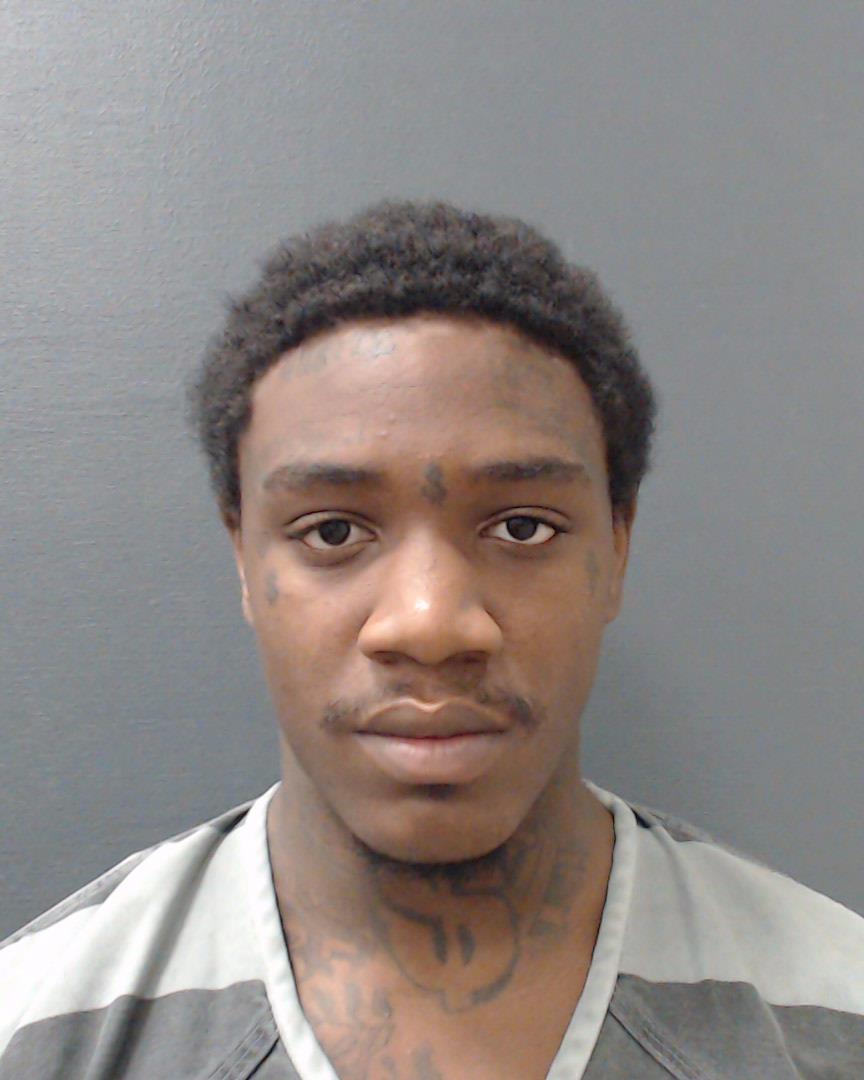 HINTON, DAYLIN LAMAUND booking photo