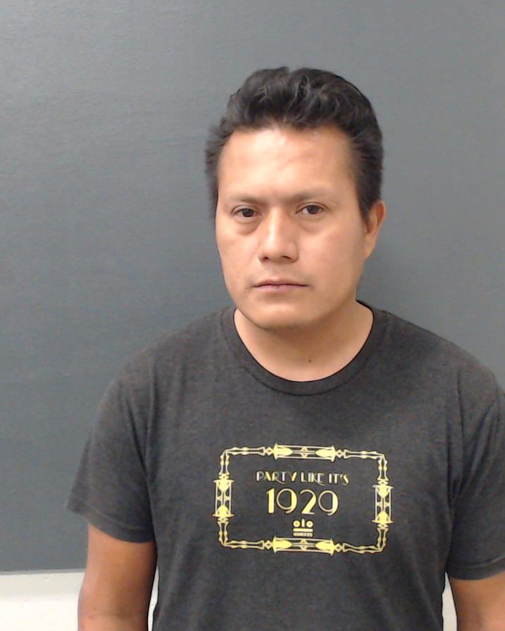 NICHOLAS DE LA CRUZ, CARLOS MARIO booking photo