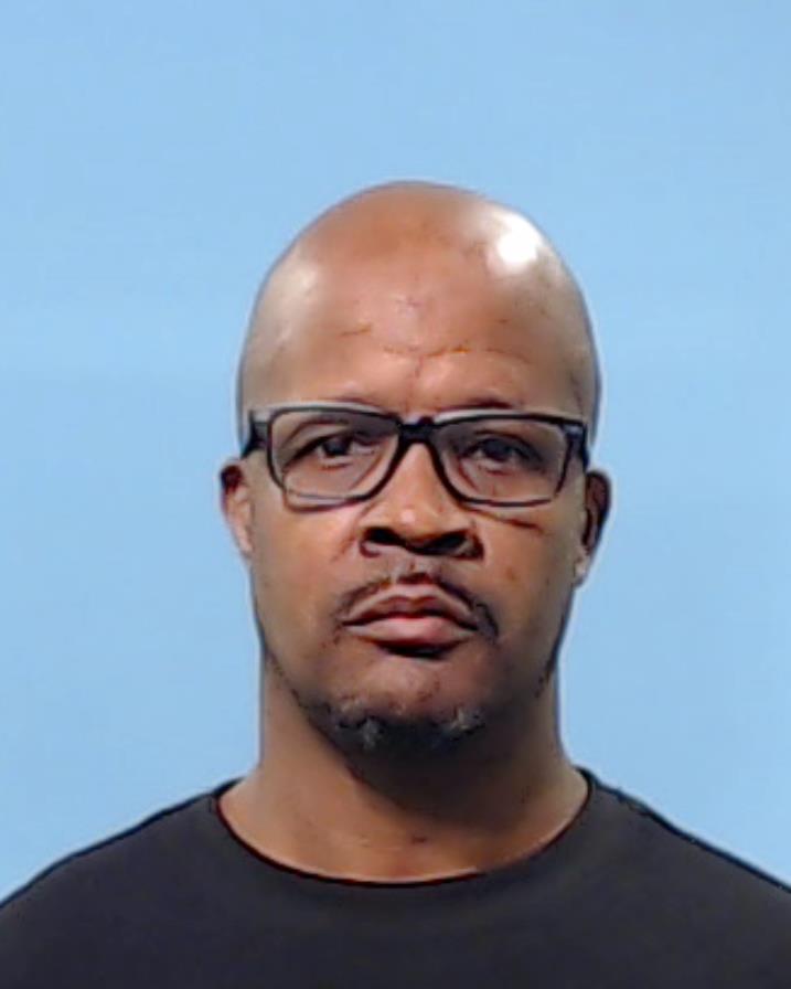 Everette, Dwayne Ynes booking photo