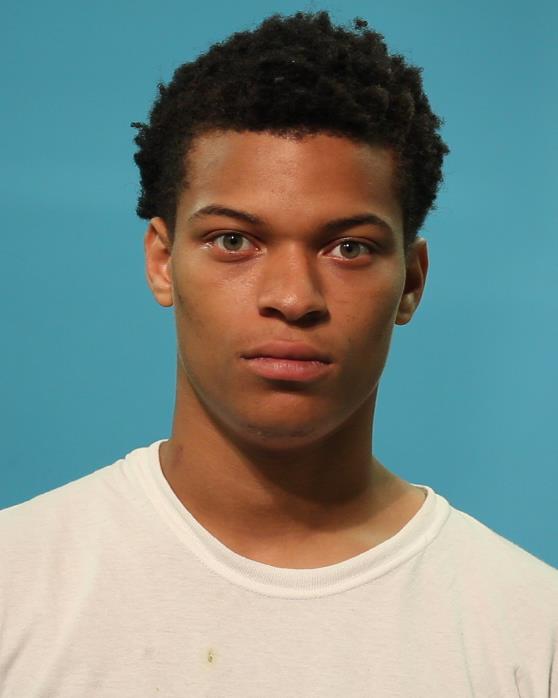 Ernest, Jadore booking photo