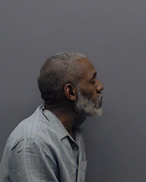 DAVIS, DINNAMON LEWAYNE booking photo
