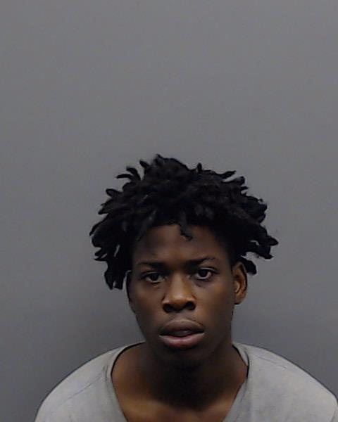 MAXIE, AUBREY TREAQUAN arrested by Smith County SO/PD