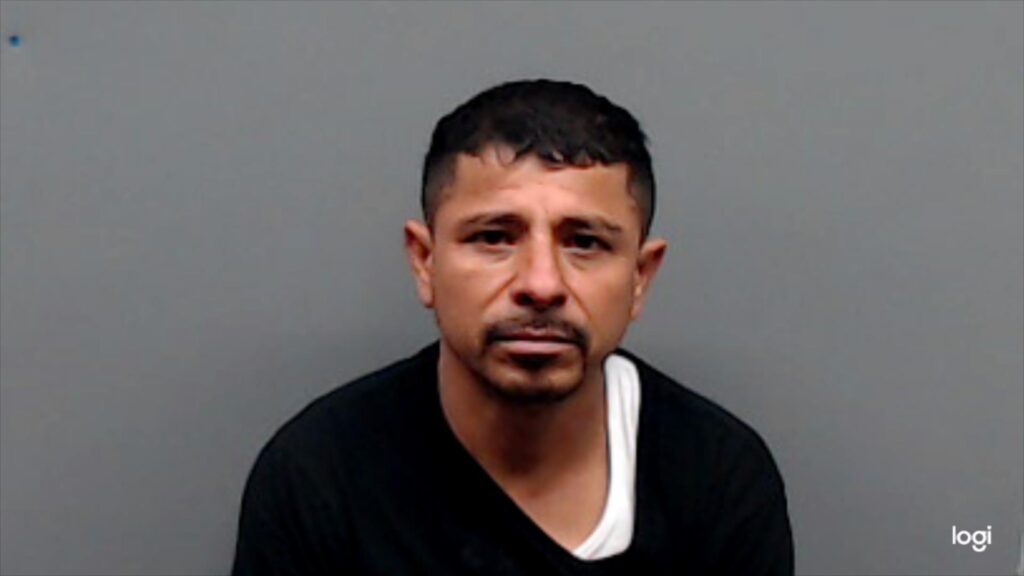 MARTIN DEL CAMPO, HUMBERTO JAVIER arrest record in Smith County, Texas MARTIN DEL CAMPO, HUMBERTO JAVIER arrested in Smith County, Texas mugshot