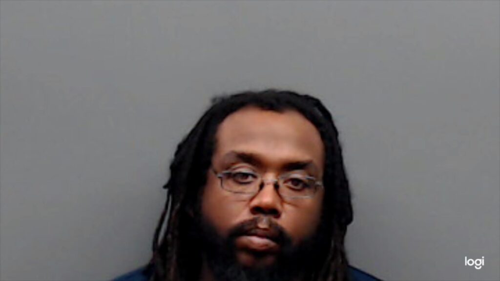 ELLIS, DONALD EDWARD, Jr. arrested in Smith County, Texas mugshot