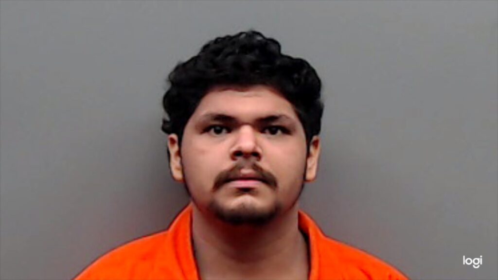 DIAZ VELAZQUEZ, ANDRES arrested in Smith County, Texas mugshot