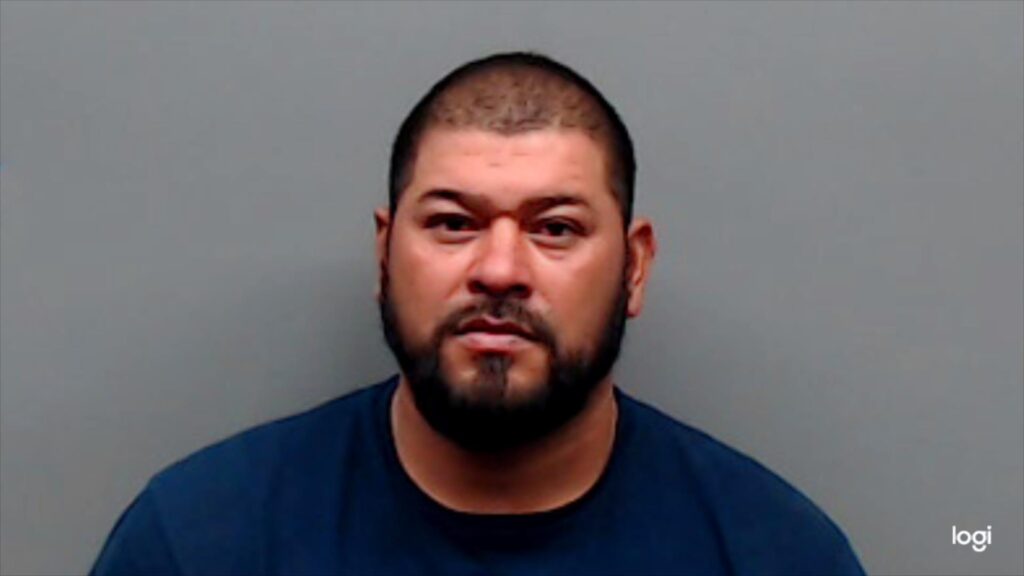 CRUZ-DOMINGUEZ, RAUL arrested in Smith County, Texas mugshot