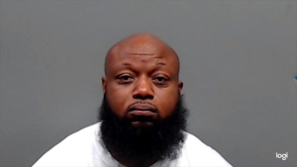 FIELDS, ANGELO DEWAYNE arrest record in Smith County, Texas FIELDS, ANGELO DEWAYNE arrested in Smith County, Texas mugshot