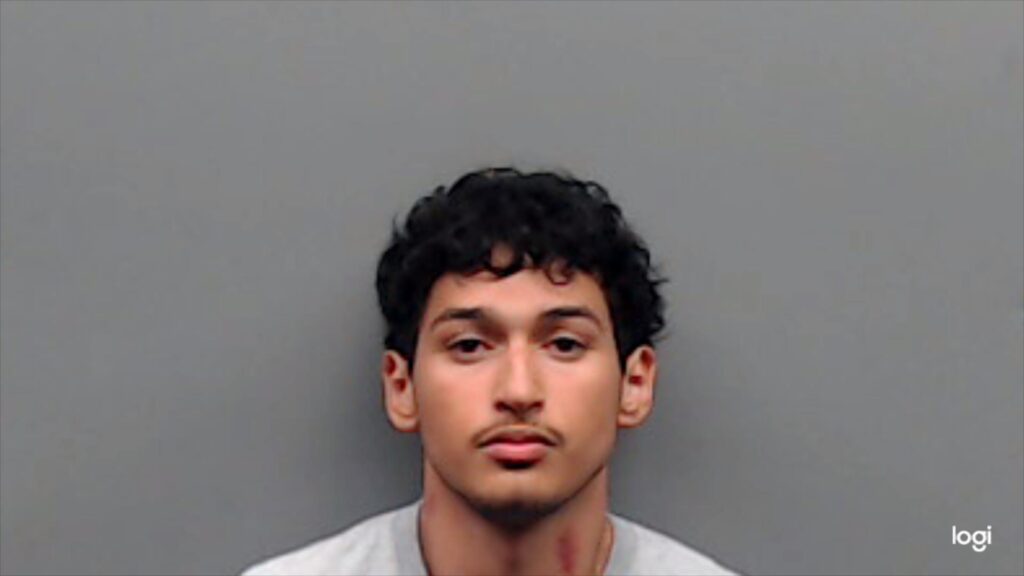 HERNANDEZ, JEFFREY EZEQUIEL arrest record in Smith County, Texas HERNANDEZ, JEFFREY EZEQUIEL arrested in Smith County, Texas mugshot