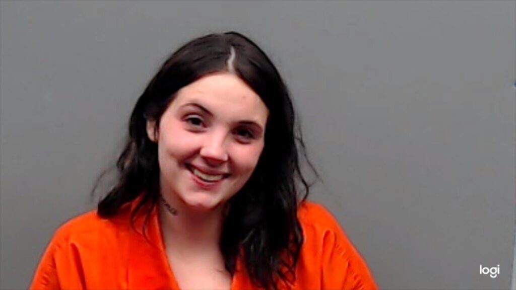 MAXFIELD, MADISON RANAE arrested in Smith County, Texas mugshot
