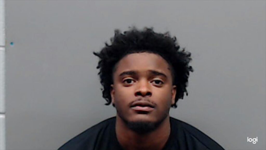 MCCRAY, DONERICK arrested in Smith County, Texas mugshot