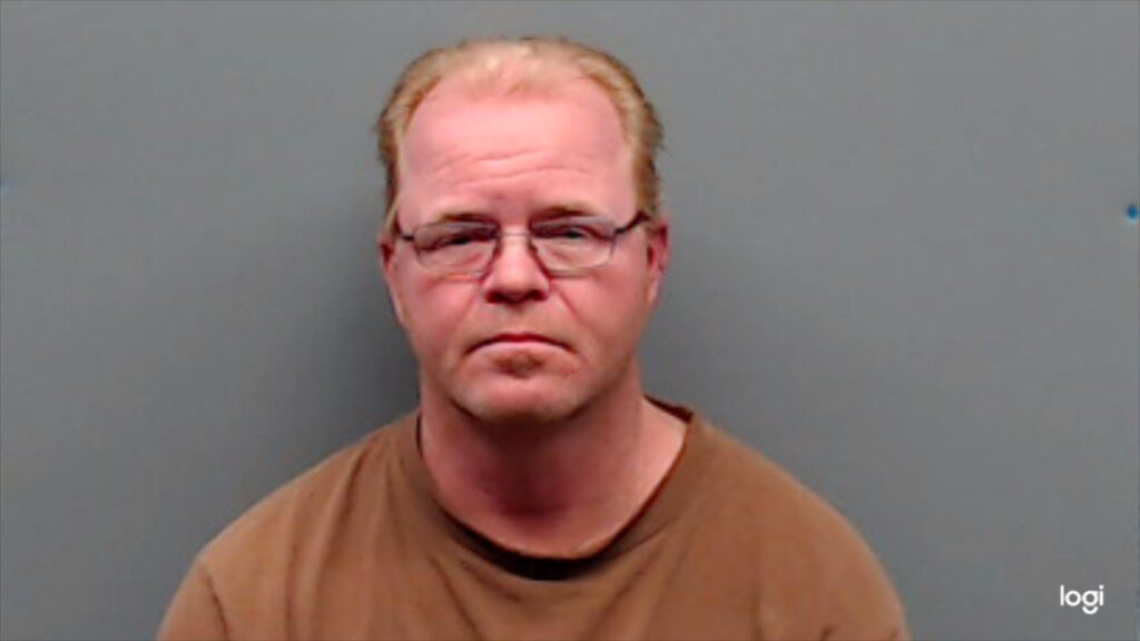 KELLY, LUTHER CLARENCE, III arrest record in Smith County, Texas KELLY, LUTHER CLARENCE, III arrested in Smith County, Texas mugshot