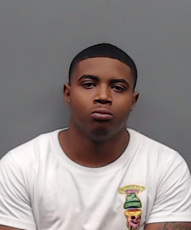 WARREN, DARRIUS JEAMIR ROYLEE arrested by Smith County Sheriff’s Office