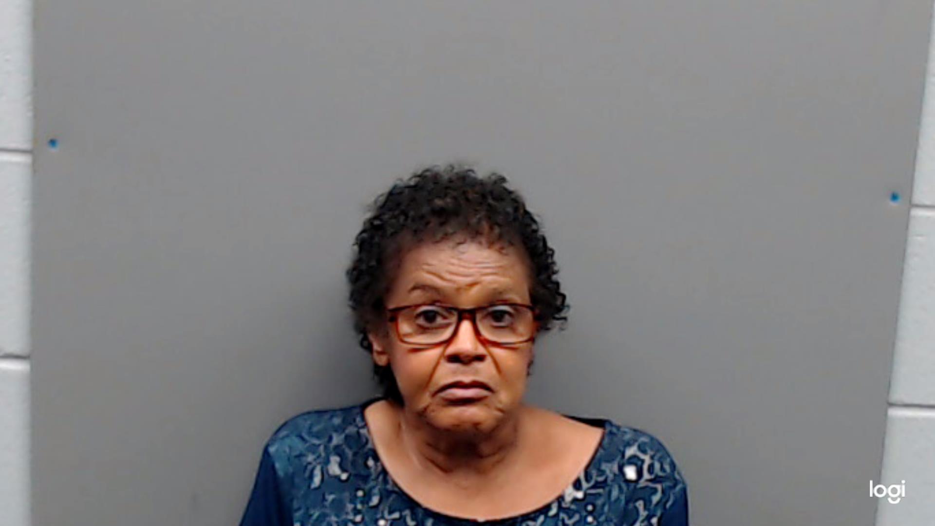 FRACTION, GWENDOLYN ANN arrested by Smith County Sheriff’s Office