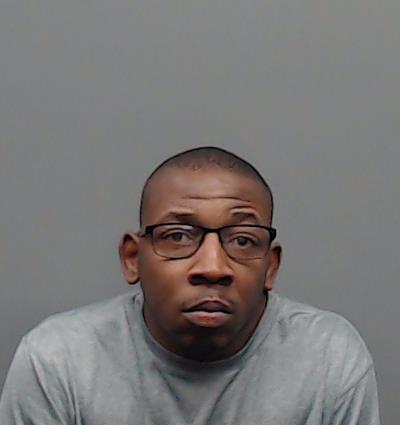 HOWARD, CORBIN DANTRELL arrested by Smith County Sheriff’s Office