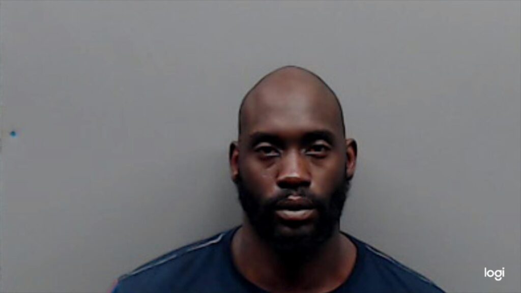 TAYLOR, BRANDON BERNARD arrest record in Smith County, Texas TAYLOR, BRANDON BERNARD arrested in Smith County, Texas mugshot