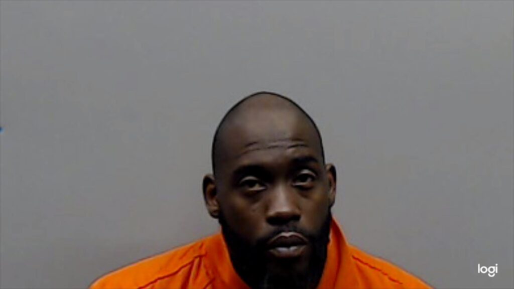 TAYLOR, BRANDON BERNARD arrest record in Smith County, Texas TAYLOR, BRANDON BERNARD arrested in Smith County, Texas mugshot