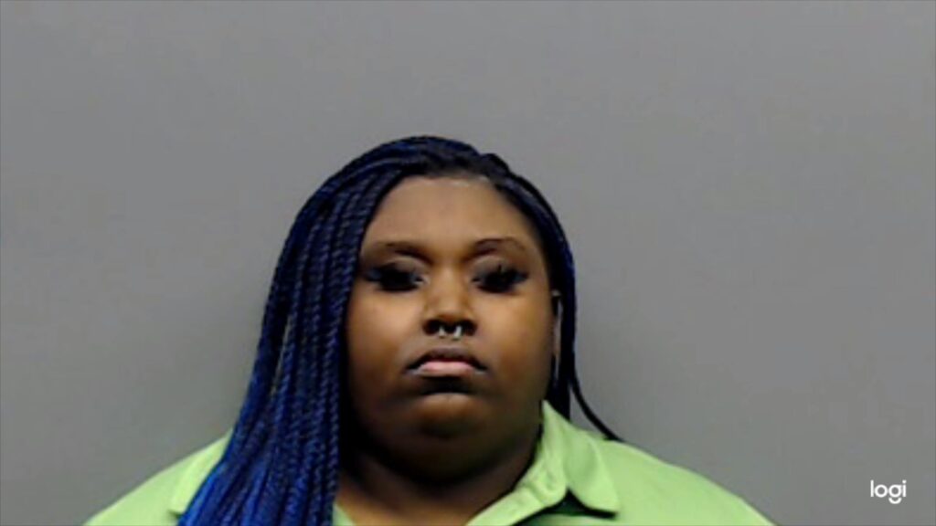 EDWARDS, KAYLYN NICOLE arrested in Smith County, Texas mugshot