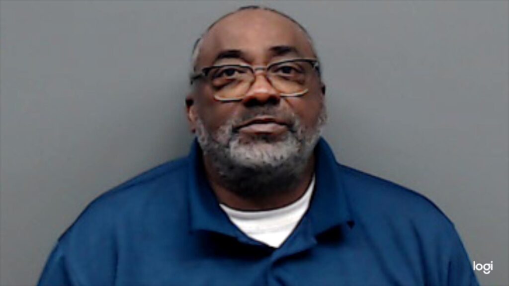 BELL, CARLOS arrest record in Smith County, Texas BELL, CARLOS arrested in Smith County, Texas mugshot