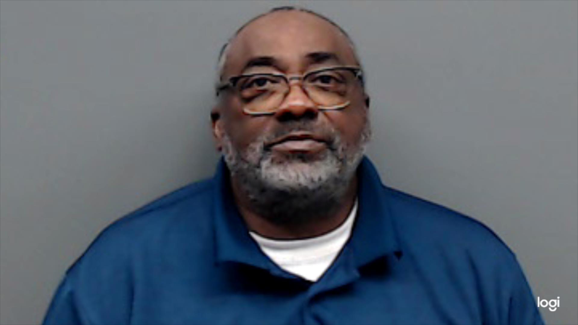 BELL, CARLOS booking photo