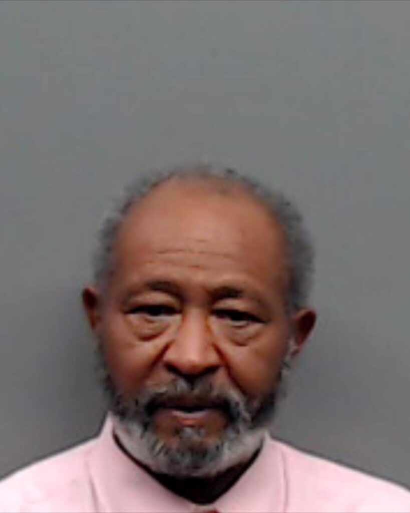THOMPSON, EZELL arrest record in Smith County, Texas THOMPSON, EZELL arrested in Smith County, Texas mugshot