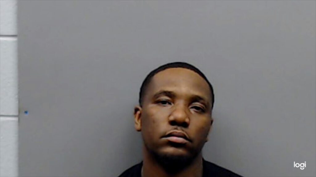 HALL, RHAKESE KTRELL arrested in Smith County, Texas mugshot
