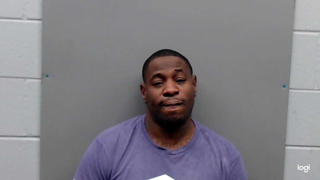 KELLUM, GREGORY DARMAYES arrest record in Smith County, Texas KELLUM, GREGORY DARMAYES arrested in Smith County, Texas mugshot