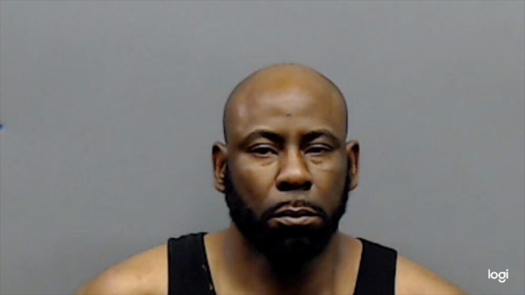 MOORE, TONY arrested in Smith County, Texas mugshot