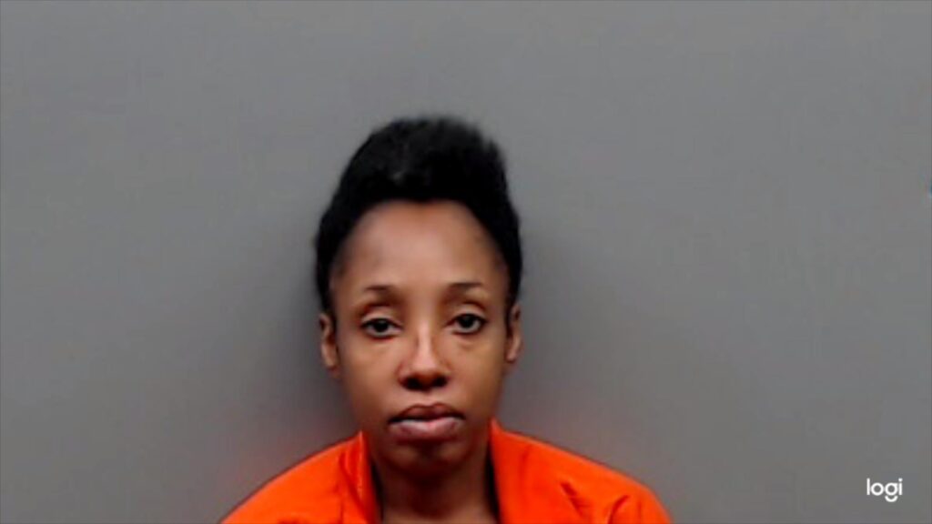 GARRETT, VIRGINIA LYNETTE arrested in Smith County, Texas mugshot