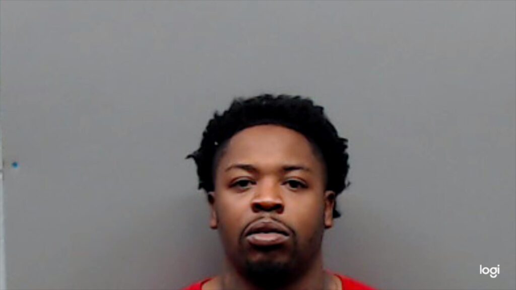 WILLIAMS, TRAVAROUS KENTRELL arrested in Smith County, Texas mugshot