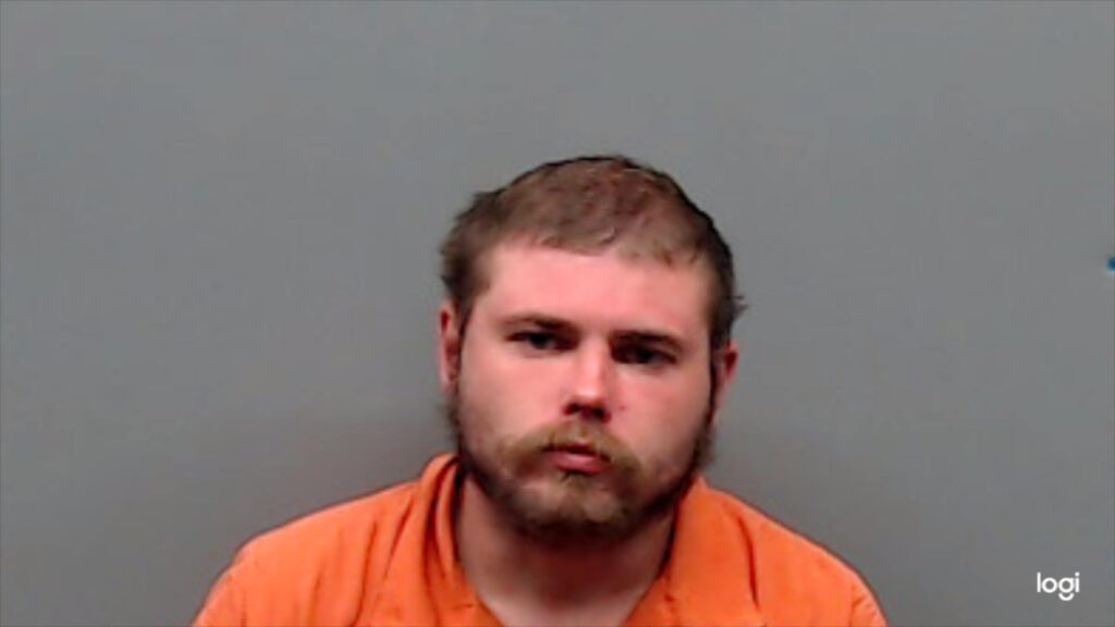 MOORE, TRENTON arrested in Smith County, Texas mugshot