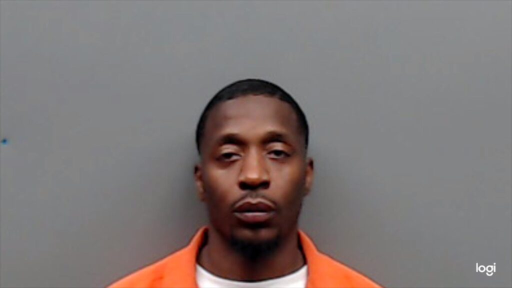 OSBORN, BRODERICK DEON arrested in Smith County, Texas mugshot