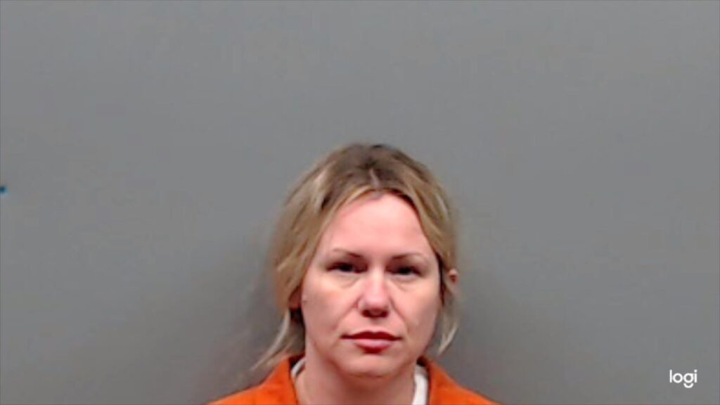 MEDRANO, JENNIFER LEANN arrested in Smith County, Texas mugshot