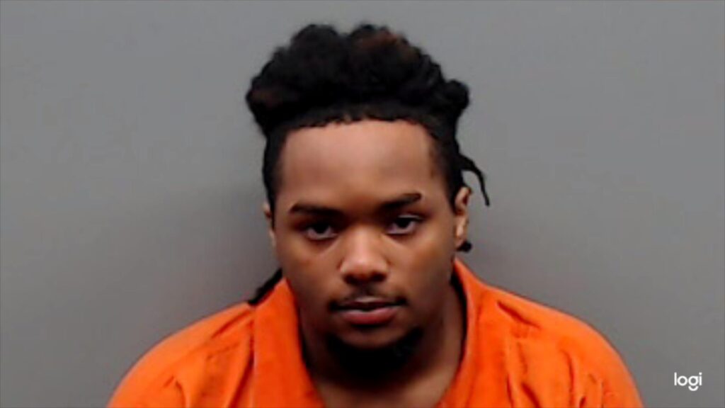 DAVIS, JADERIK ARNEZ arrest record in Smith County, Texas DAVIS, JADERIK ARNEZ arrested in Smith County, Texas mugshot