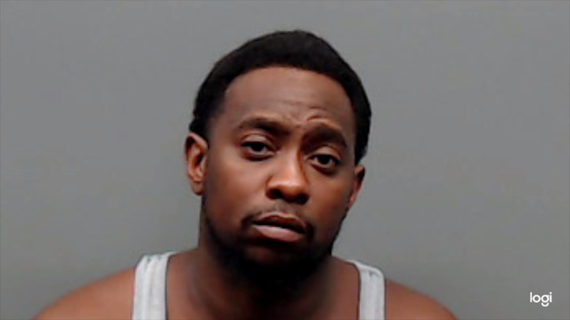 BROWN, LEVERT ROMON booking photo