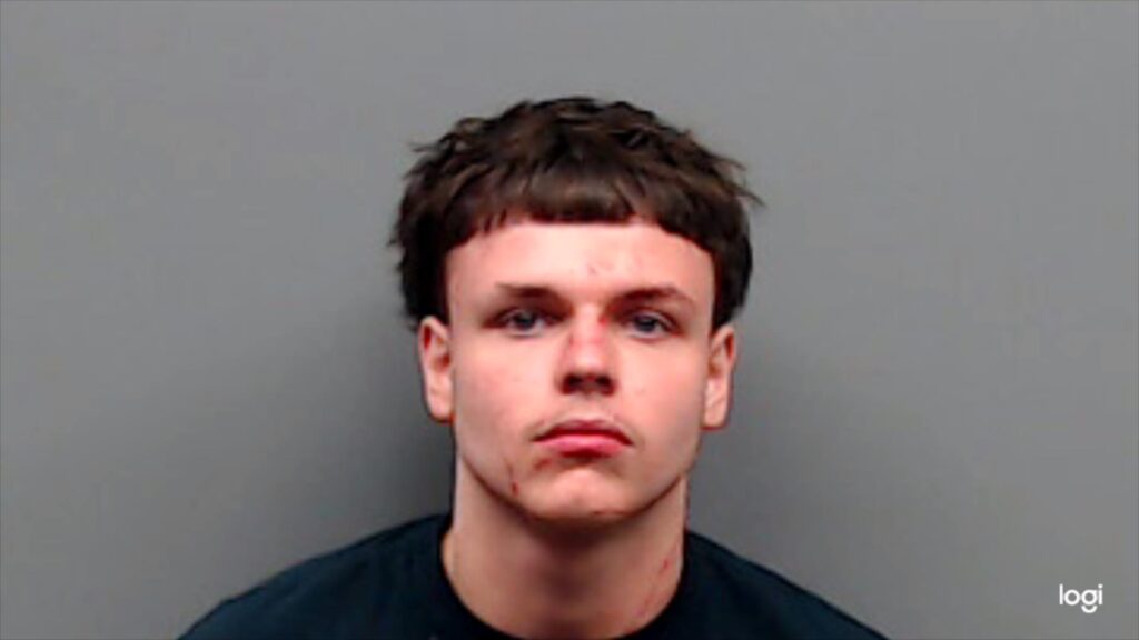 SANCHEZ, ADRIAN SAUL arrest record in Smith County, Texas SANCHEZ, ADRIAN SAUL arrested in Smith County, Texas mugshot