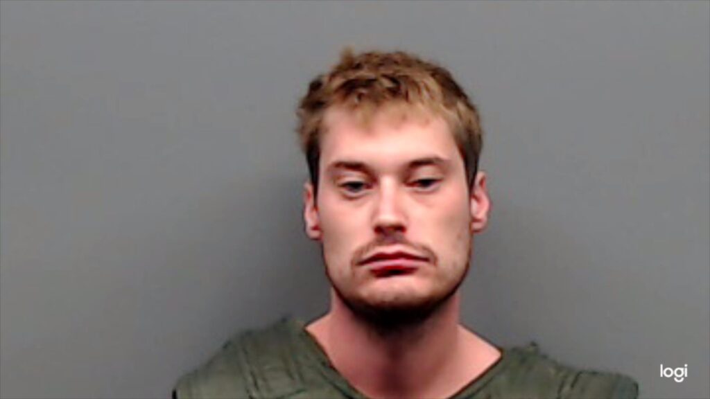 BENNETT, TRISTAN RAINE arrested in Smith County, Texas mugshot