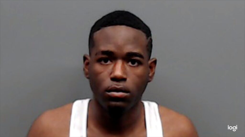 CHRISTOPHER, DAE QUAN KARIEM arrest record in Smith County, Texas CHRISTOPHER, DAE QUAN KARIEM arrested in Smith County, Texas mugshot