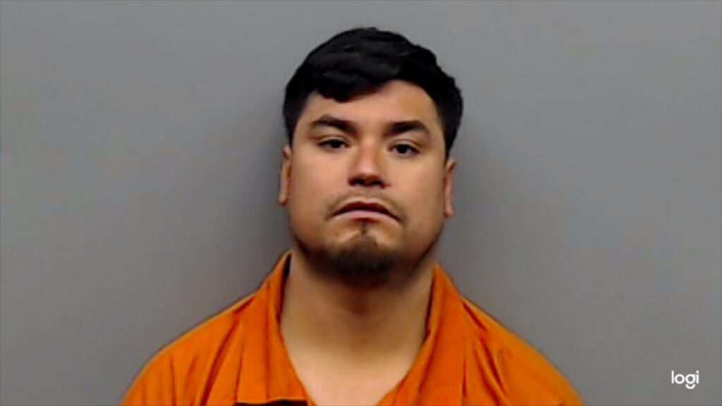 RAMIREZ-HERNANDEZ, GIBRAN arrest record in Smith County, Texas RAMIREZ-HERNANDEZ, GIBRAN arrested in Smith County, Texas mugshot