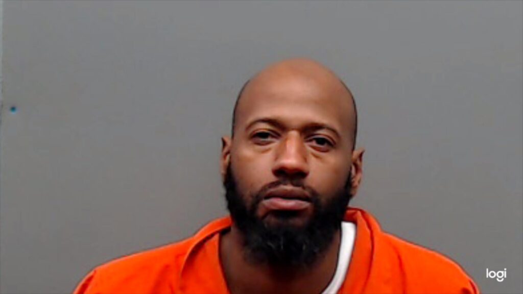 WALKER, DEANDREA LAVON arrest record in Smith County, Texas WALKER, DEANDREA LAVON arrested in Smith County, Texas mugshot
