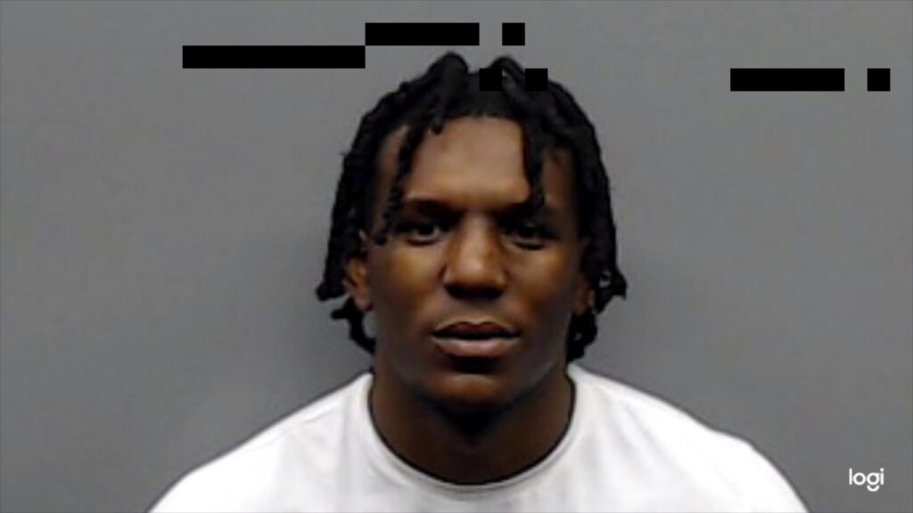 FIELDS, DEON LOUIS arrest record in Smith County, Texas FIELDS, DEON LOUIS arrested in Smith County, Texas mugshot