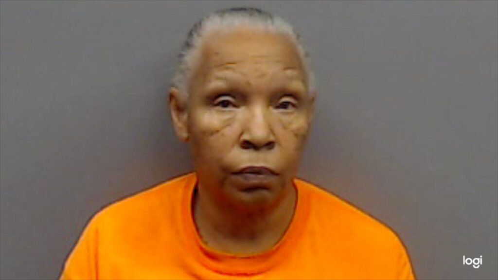 MONTGOMERY, BONNIE JOYCE arrest record in Smith County, Texas MONTGOMERY, BONNIE JOYCE arrested in Smith County, Texas mugshot