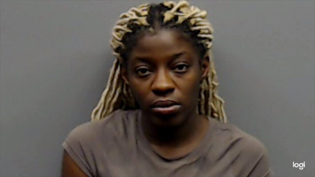 MOSES, NAUDIA SHANAE booking photo