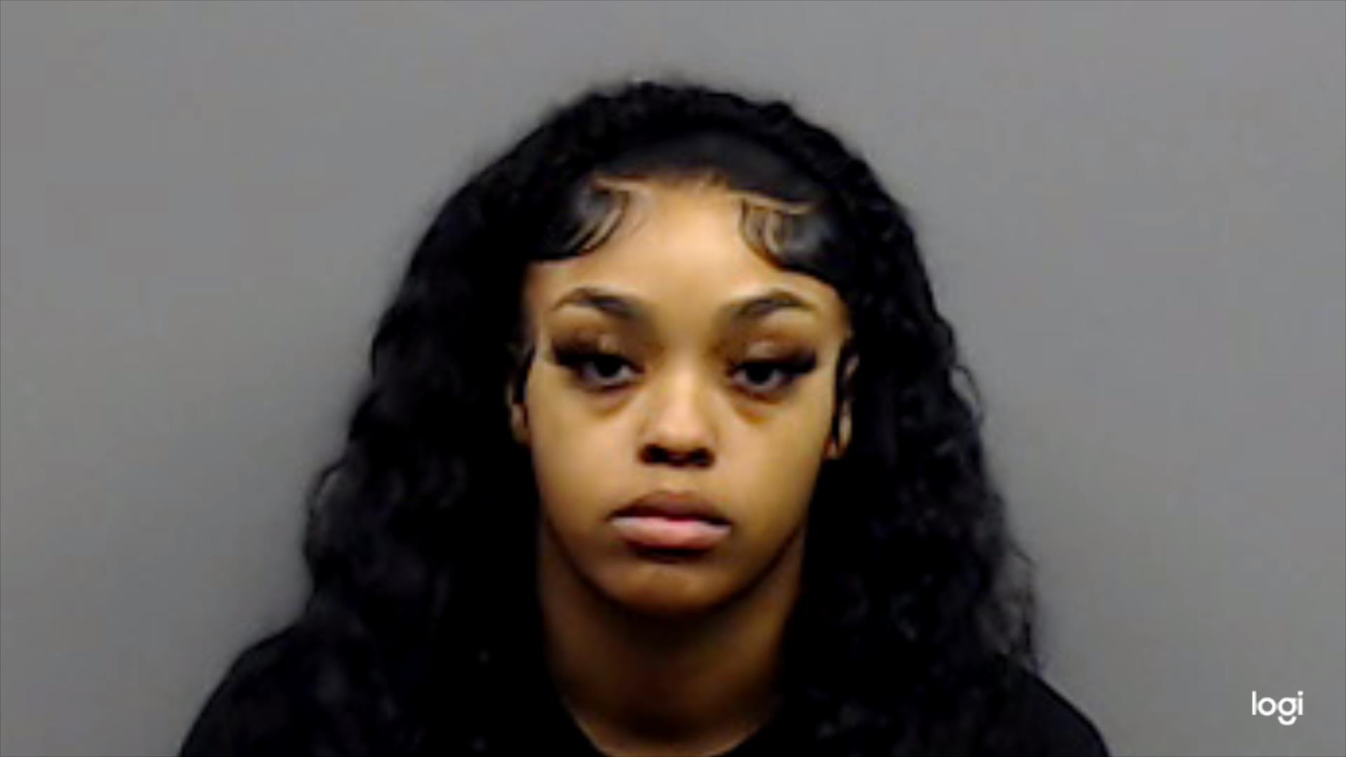 WHITE, TANASHIYA DENAE arrested by Smith County SO/PD