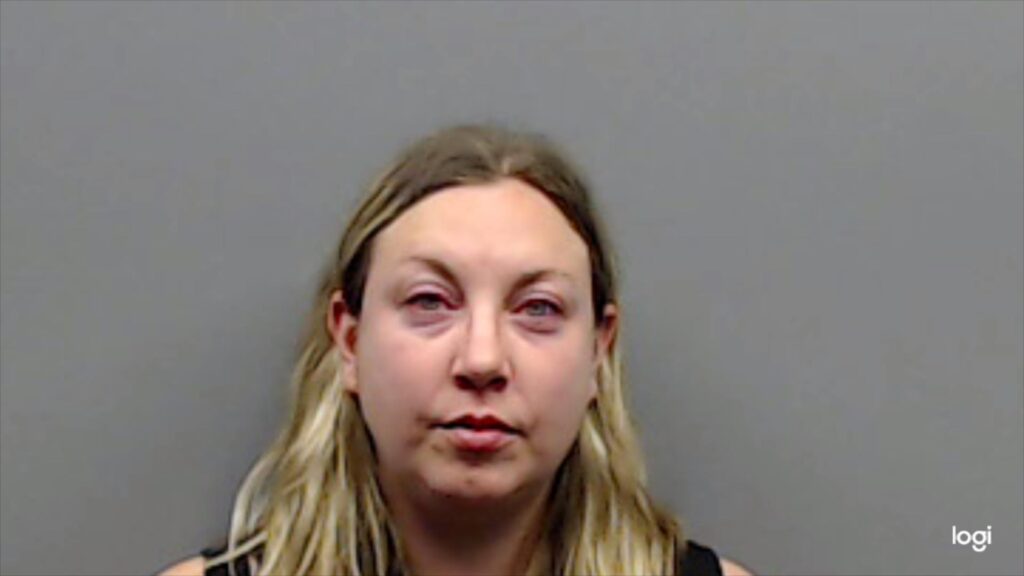 HOLT, SHELBI SAVANA booking photo